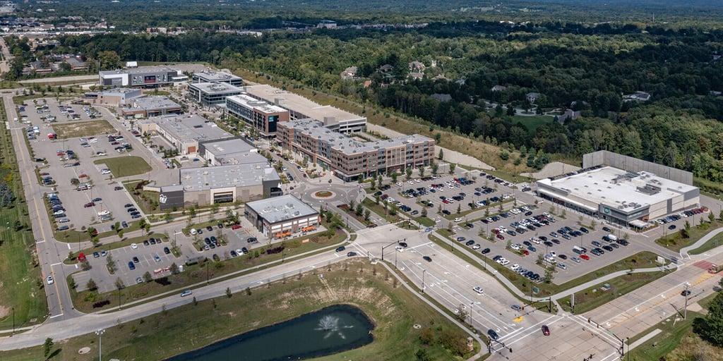 Pinecrest lands four tenants new to the Cleveland market crainscleveland.com/retail/four-ne…