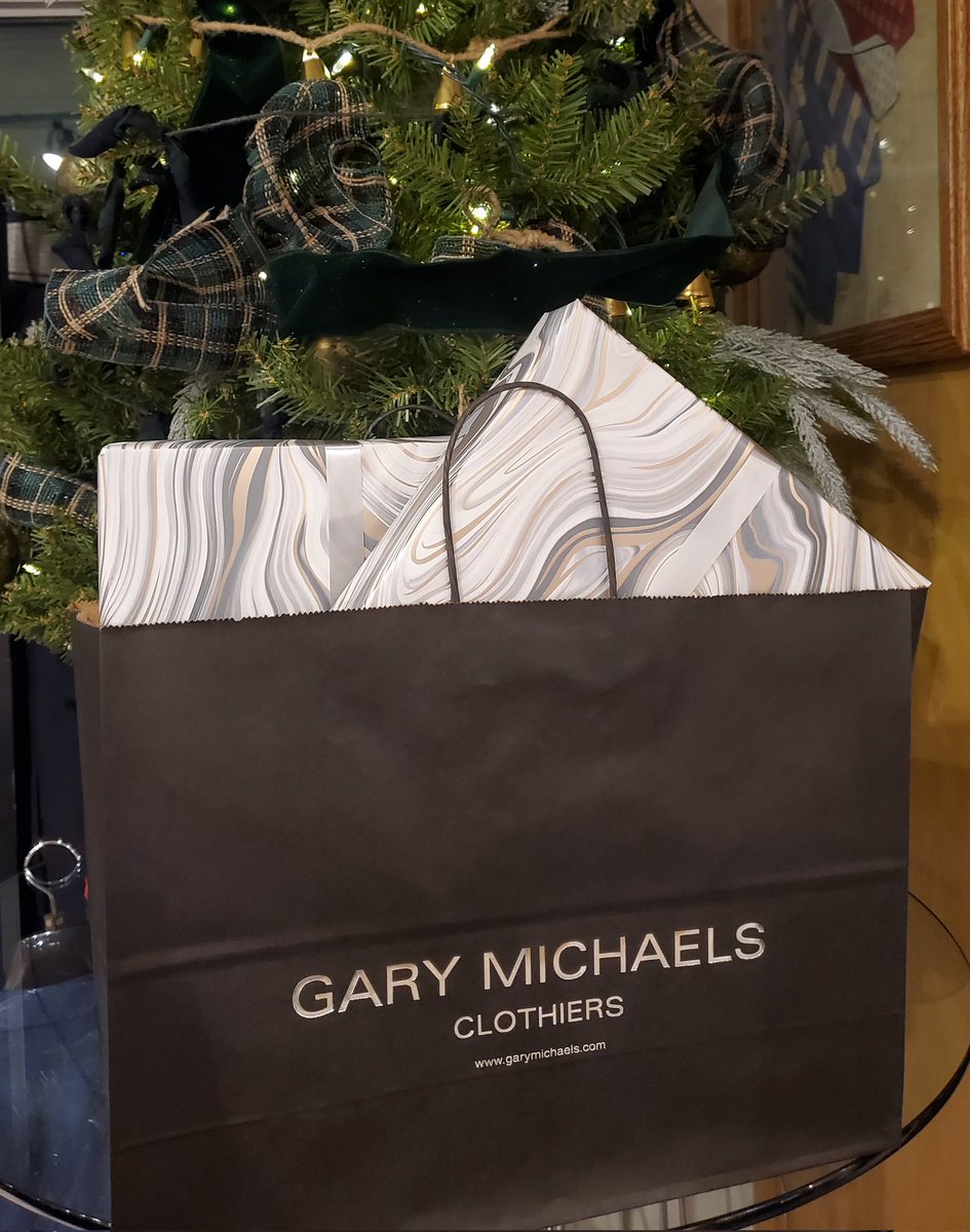 Gary Michael's Clothiers (@garymichaelsclo) on Twitter photo One week left to get that special guy a gift for Christmas! <a href="/garymichaelsclo/">Gary Michael's Clothiers</a> can help with great gift ideas!
#MerryChristmas One week left to get that special guy a gift for Christmas! <a href="/garymichaelsclo/">Gary Michael's Clothiers</a> can help with great gift ideas!
#MerryChristmas