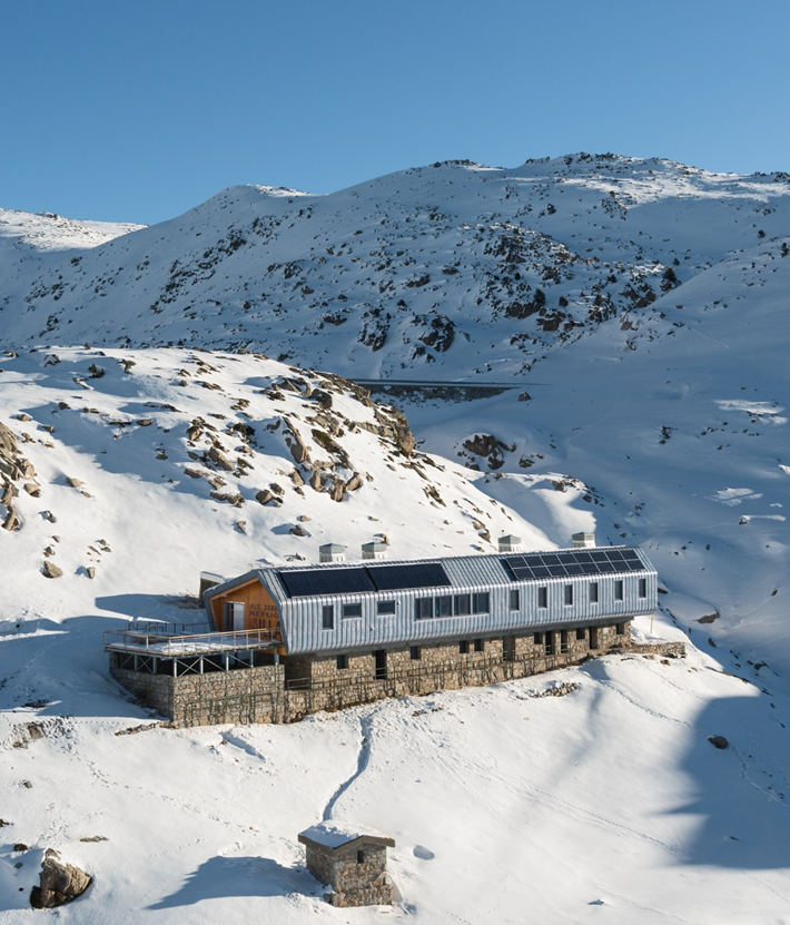 As it gets colder here is a @vmzincuk project high in the Andorran Pyrenees using standing seam on the #roof and #facades -25C in winter and +30C in the summer!