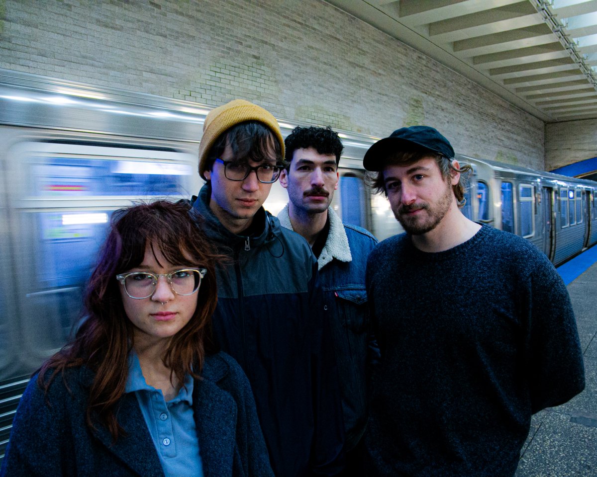 chicago! we are playing at sleeping village tn, sylvia had to drop off the bill :( but oyeme is filling in 

last chance to see us this year!!!

knocking out the rest of our album at the end of the week

doors at 8 see you tn! pbr is $1