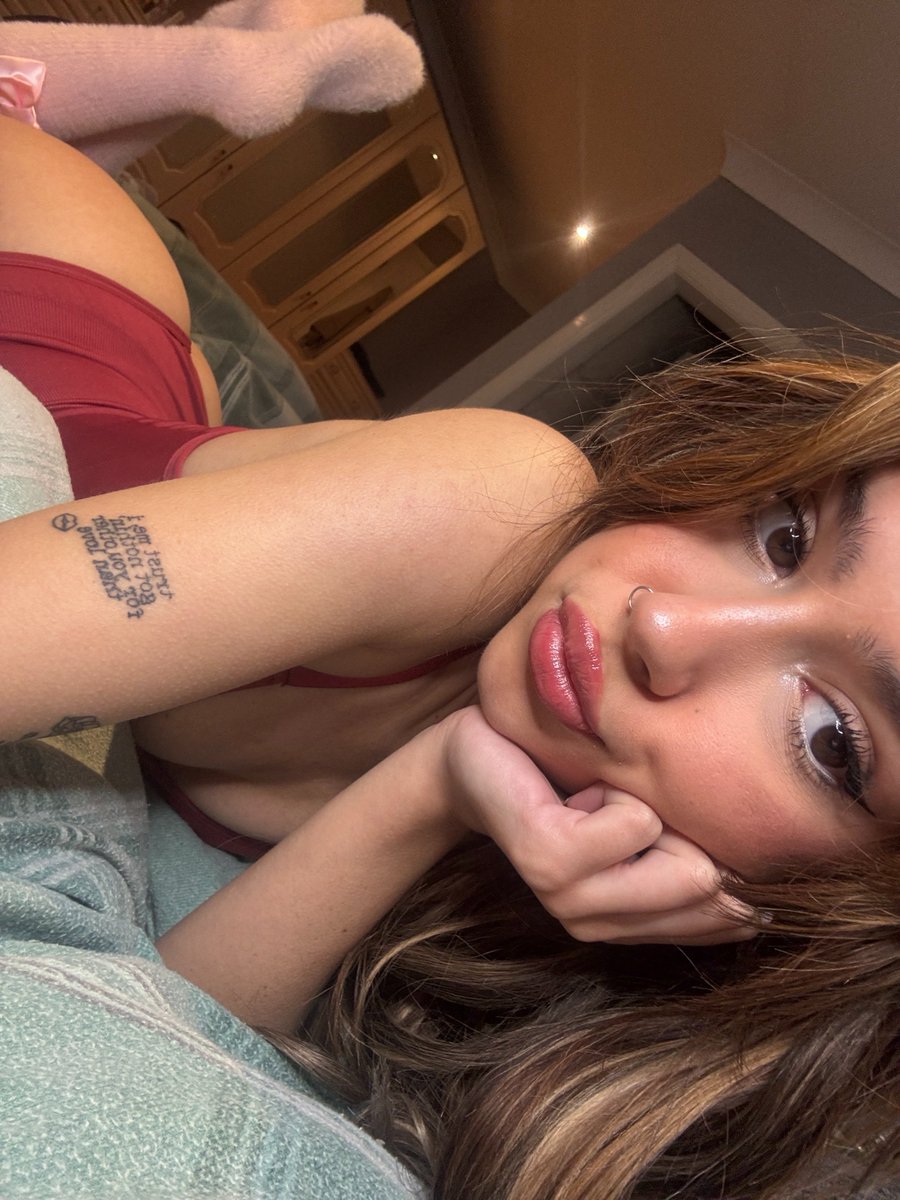 Close your eyes... Now imagine me right in front of you like this. What happens next? 😏