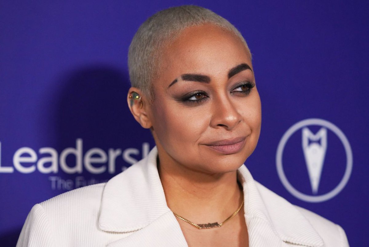 6ixbuzztv's tweet photo. #REPORT: Raven-Symoné says boys only watched 'That’s So Raven' because she had big boobs.

"I feel like boys watched the shows because I had big boobs. They came for the boobs but stayed for the comedy." https://t.co/cYA6dG1kAC