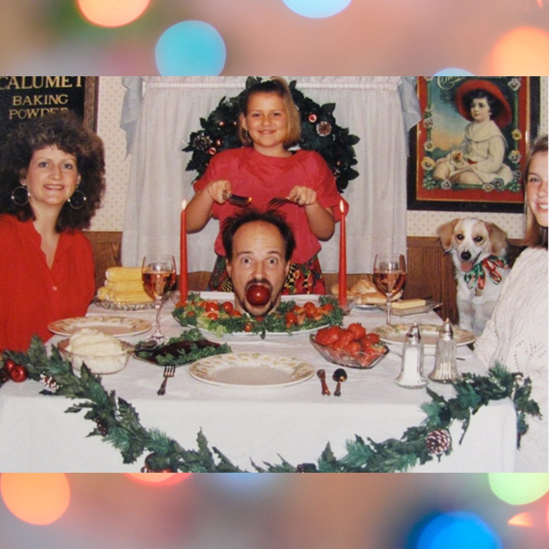 Day 6 of awkward holiday photos.

Today's instalment features something that I'd probably do for a holiday photo.