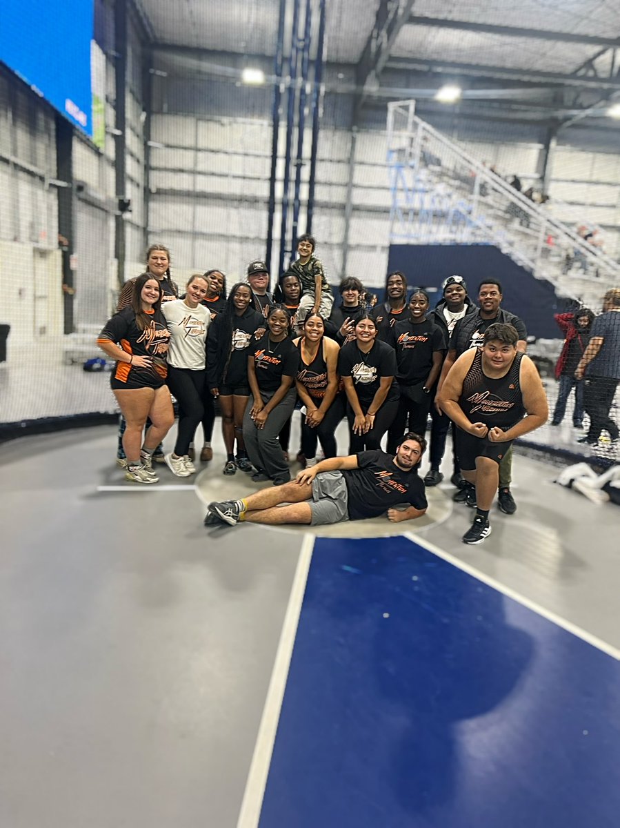 Momentum Throws tweet media