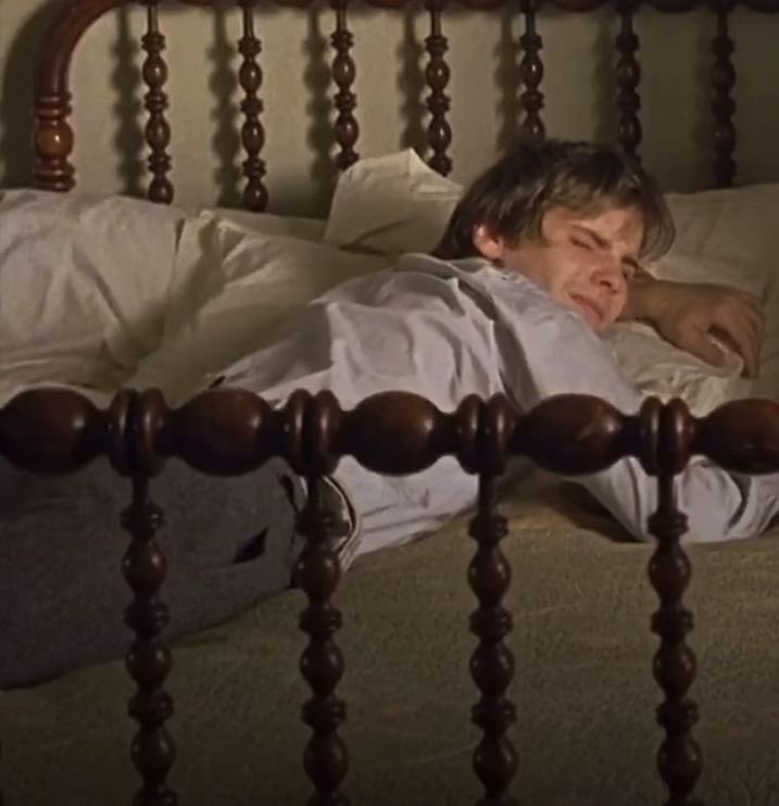 archivebruhl's tweet photo. daniel brühl in bed https://t.co/CaaKUaWTno