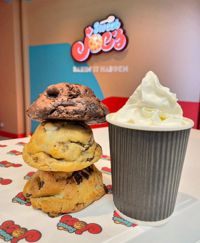 Here's another of our favourite designs from this year - we're loving the bright colours and bold design! ☀️🌈
Looking to create a four colour design for your brand? Drop us a message!