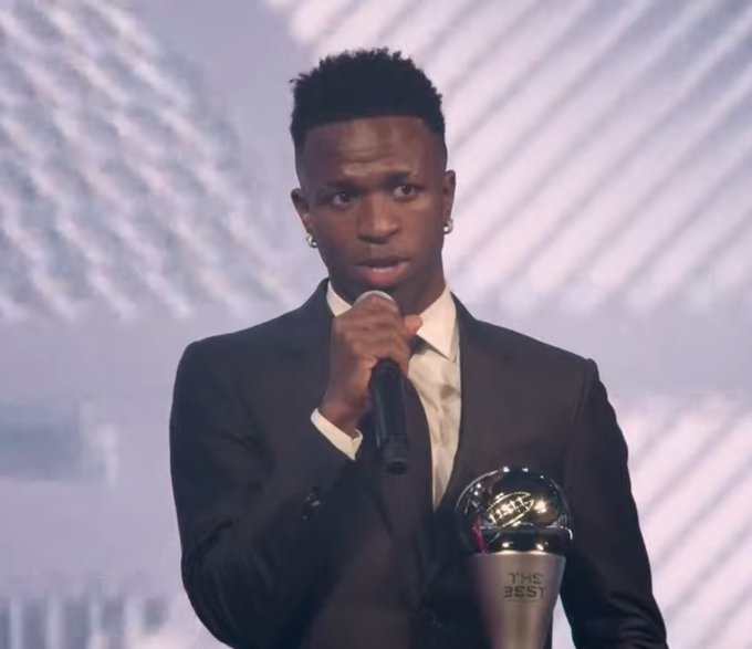 (fan) Yihi tweet media