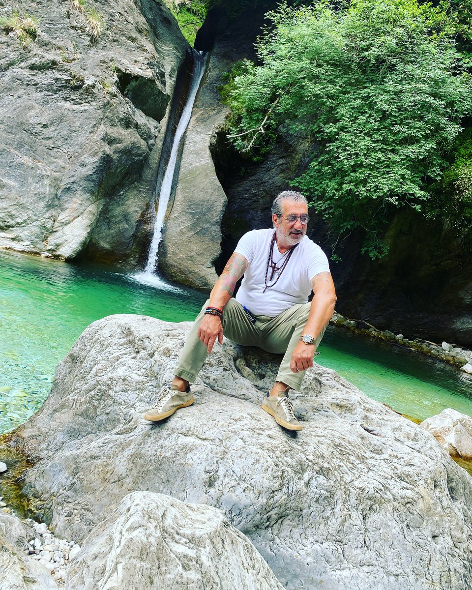 MICHELEROSSI23's tweet photo. Cambiare usi e costumi è molto bello ed emozionante https://t.co/j4zbFy8MHq