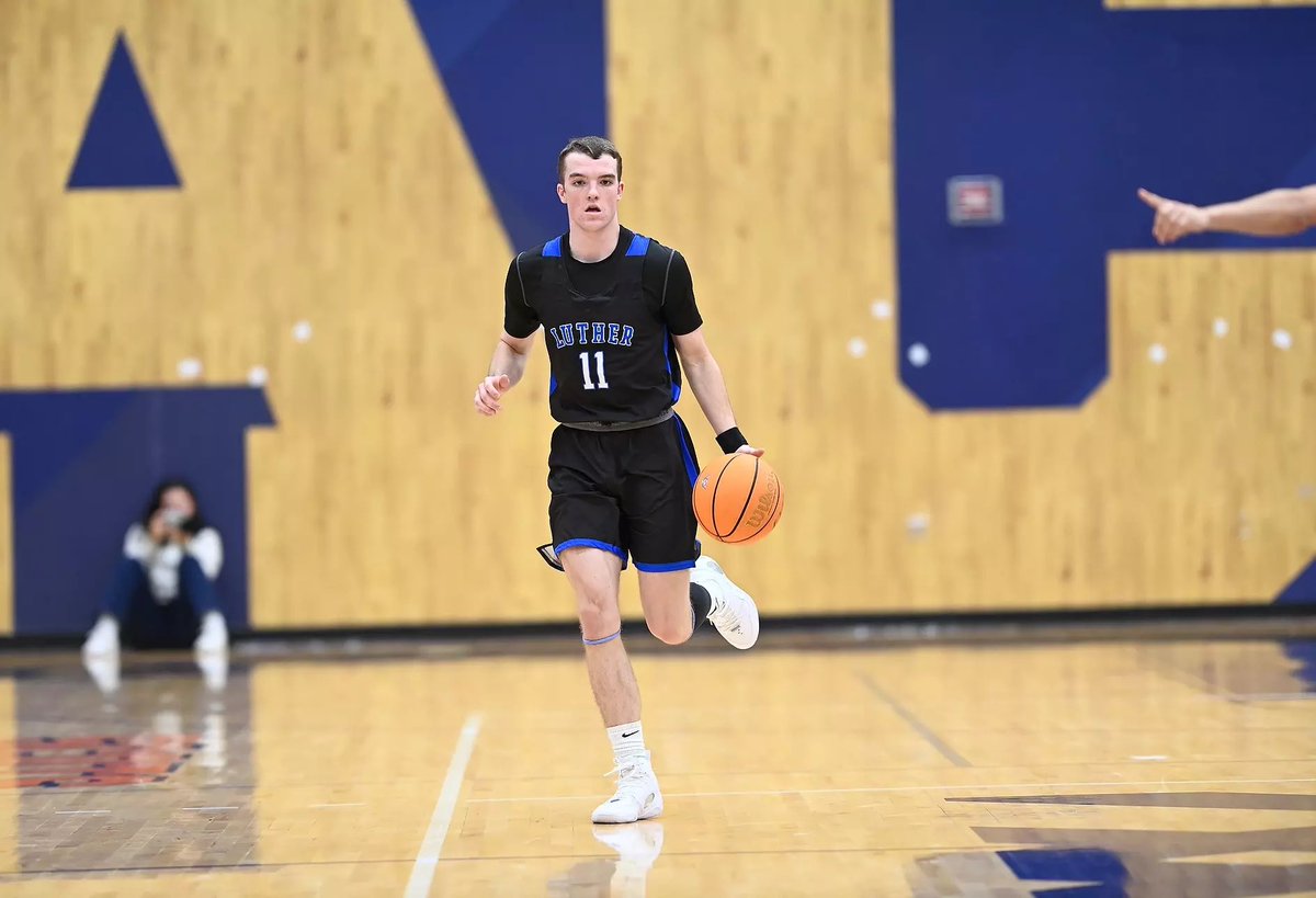 dovantaee1's tweet photo. Blessed to receive an offered from Assistant Coach Jake Boyd at Luther College💙🤍 https://t.co/Y4cv9zWoLV