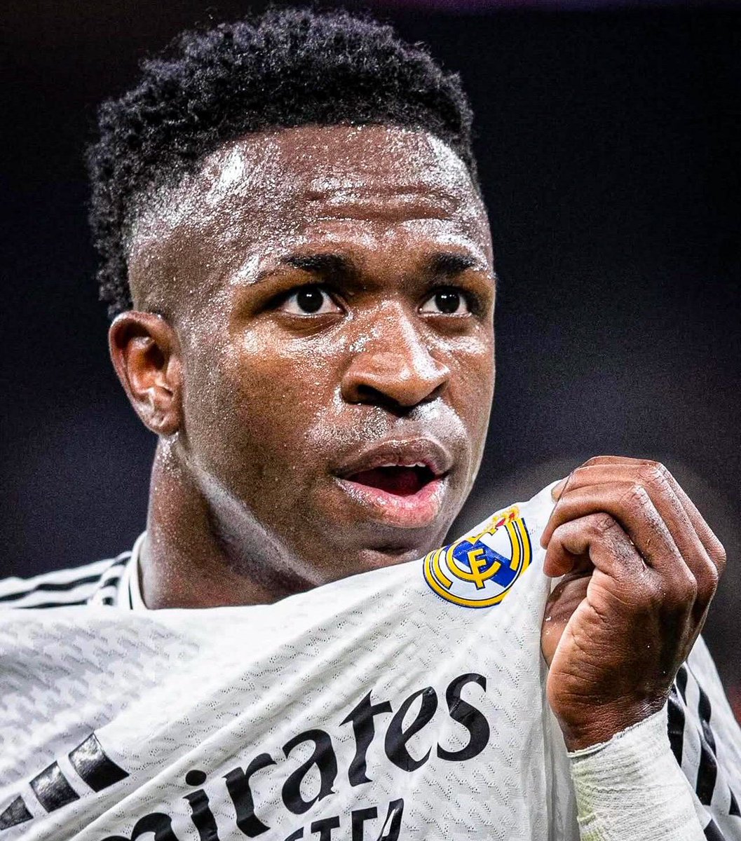 tsofutoficial's tweet photo. 🔥🇧🇷 OFICIAL: Vinicius Jr ganha o prêmio FIFA The Best, de melhor jogador do mundo em 2024 https://t.co/4MV0ceJvDt