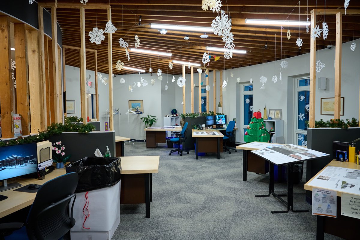 DSEliteConst's tweet image. We had a great time at the ribbon-cutting event for @mgarchitects’ newly renovated office! It’s been a pleasure bringing their innovative designs to life with our expert craftsmanship. Here’s to a beautiful new workspace! #DSElite #CommercialProject