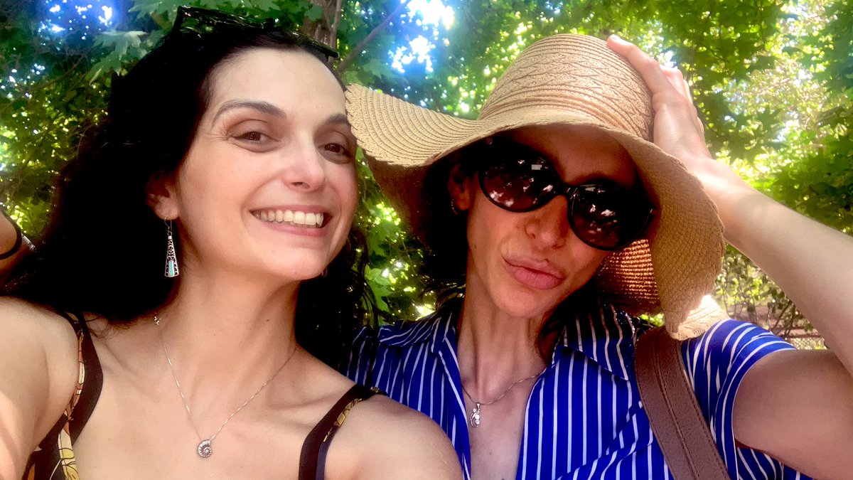 The Greatest 🥰 #LAF reunion last Saturday #December2024! I Love everyone ❤️! Even if clearly the latest arriving in #LycéeAntoineDeSaintExupéry, loved being Back to my/our greatest #Piscolas <a href="/AltoDelCarmenCL/">Alto del Carmen</a> 🇨🇱 &amp; all the dancing 💃 &amp; seeing how greatly everyone looks 👏!