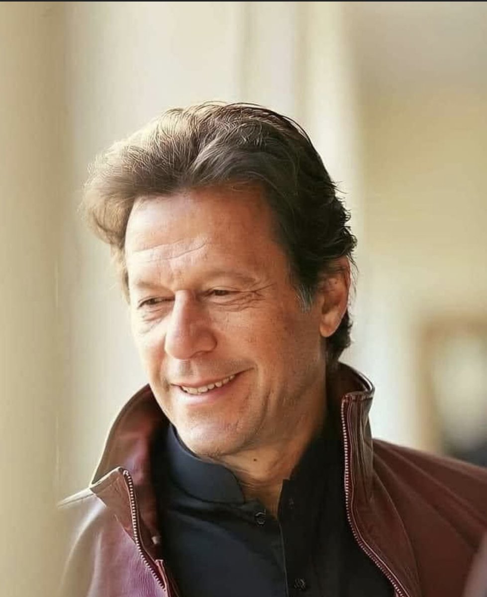 ChNiaX's tweet photo. جب آئے گا عمران بنے کی اس ملک کی شان...
بنے گا نیا پاکستان https://t.co/RIOw3bTDwu