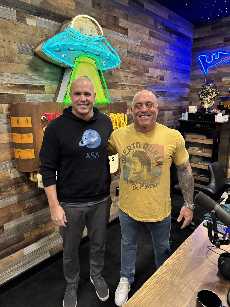 Great to be back on with <a href="/joerogan/">Joe Rogan</a>. We’re going to get to the bottom of this!

youtu.be/P4t8UgcjKfM