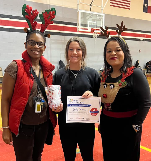 CISDDualESL's tweet photo. Congratulations to ELLevation module users: Ms. Macias and Ms. Person. Ms. Person is the highest ELLevation user in CISD with 20 modules completed this year! Phenomenal job!!  Thank you for all that you do!  @EllevationEd @CHS_CISD https://t.co/gH47E90TdT