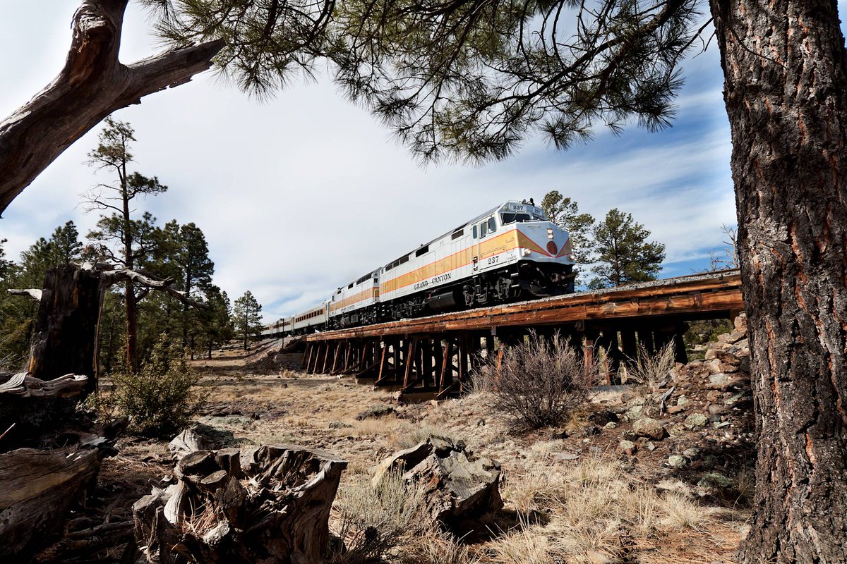 Did you know we offer train and hotel packages to make booking your trip even easier? Learn more: loom.ly/In9Spqk 

#GrandCanyonRailway #XanterraTravel #GrandCanyon #GrandCanyonSouthRim #SouthRimGrandCanyon