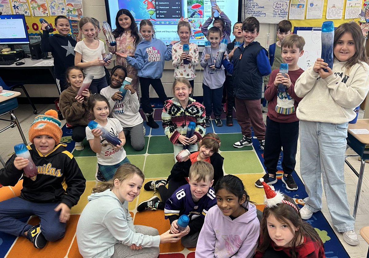 Mrs. Panzarino works with students in the Wellness Club to make calm down glitter jars, a way to help students practice self control. #Believe #SCSD
