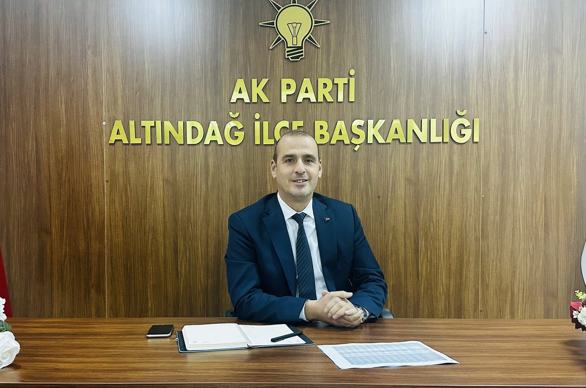akaltindag's tweet photo. Haftalık Olağan Yürütme Kurulu Toplantımızı, İlçe Başkanımız Sn. @Fatih__Bildik Başkanlığında gerçekleştirdik. 

#KalbimizAltındağ 

@RTErdogan
@hakanhanozcan https://t.co/vYLJbHoVKx