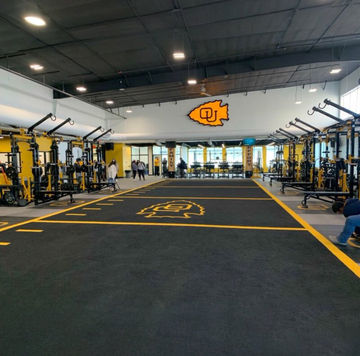 Thank you <a href="/Coach_CAnderson/">Coach CA</a> for the offer to play for <a href="/OttawaBravesFB/">Ottawa Braves Football</a> 
<a href="/RoncalliFB/">Roncalli Football</a> 
<a href="/IndyWeOutHere/">IndyWeOutHere ‼️</a> <a href="/IndianaPreps/">Indiana Preps</a> <a href="/PrepRedzoneIN/">Prep Redzone Indiana</a> <a href="/JTERogan/">J.T. Rogan</a> <a href="/matrixqb/">MATRIX QB Training</a>