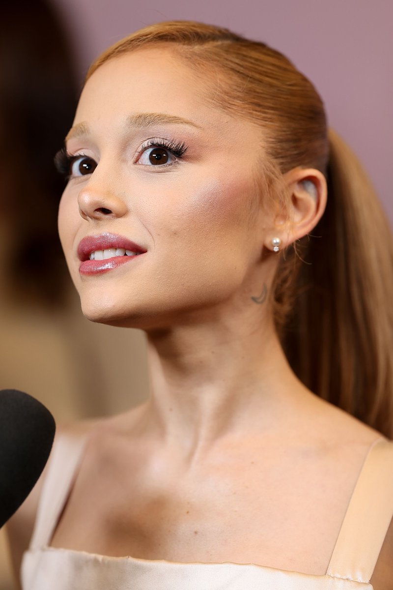 ArianaToday's tweet photo. ariana grande-butera inside the golden globes first-time nominee luncheon https://t.co/VCiaMaqZxK