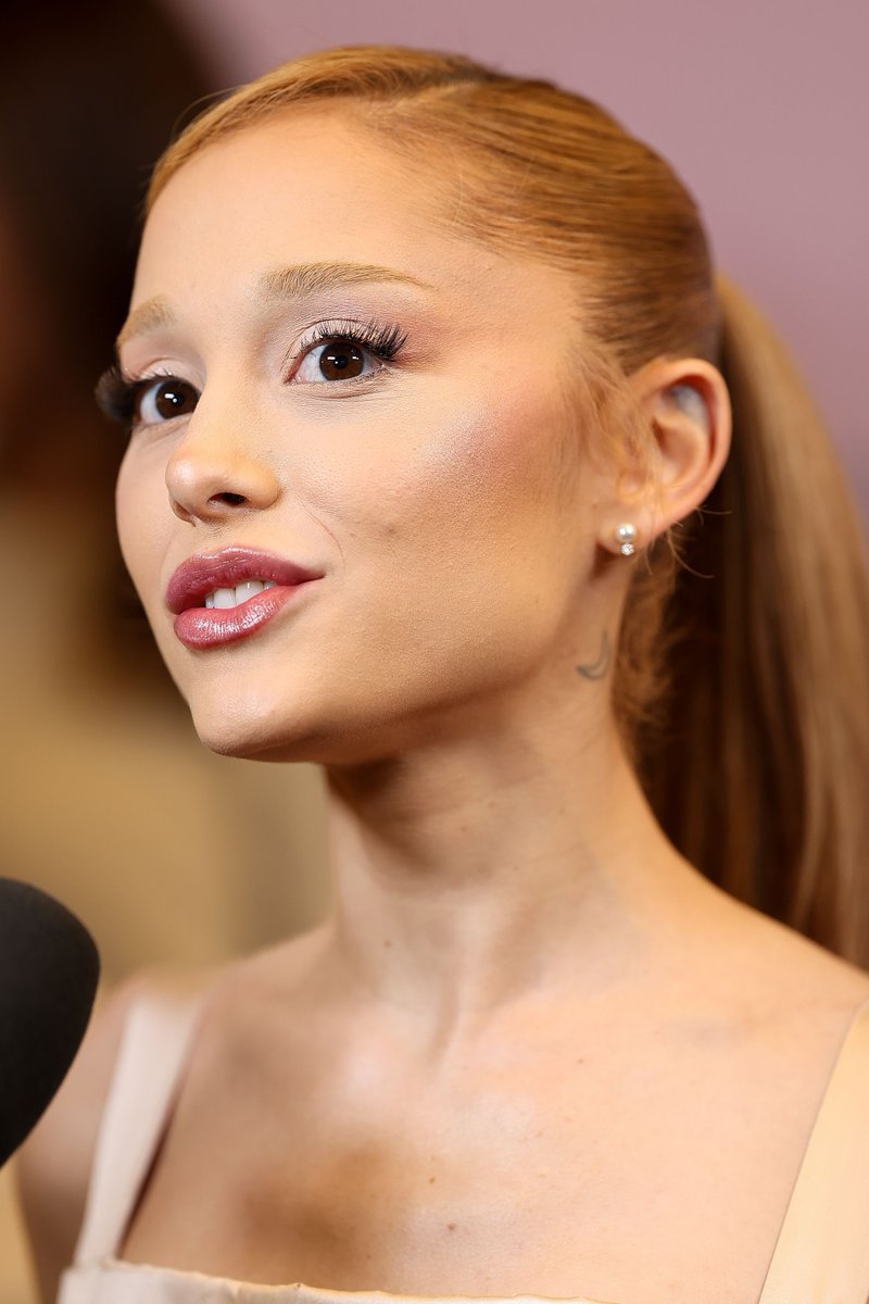 ArianaToday's tweet photo. ariana grande-butera inside the golden globes first-time nominee luncheon https://t.co/VCiaMaqZxK