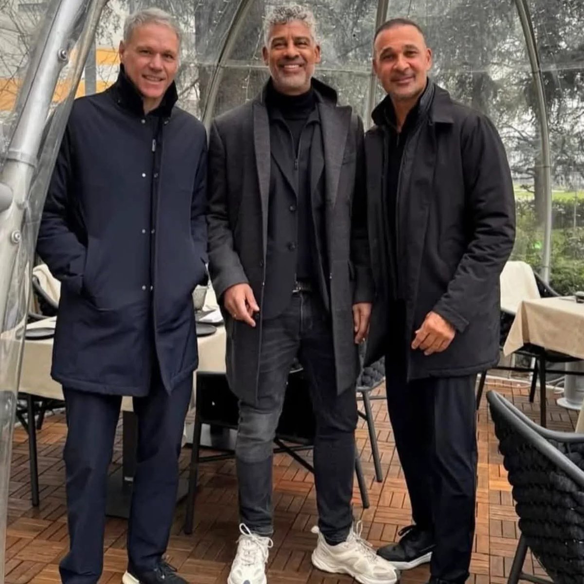 The Dutch trio back at AC Milan last week.
#MarcovanBasten, #FrankRijkaard, #RuudGullit.
We’re still crying 😢 
#EURO88 #champions #legends
