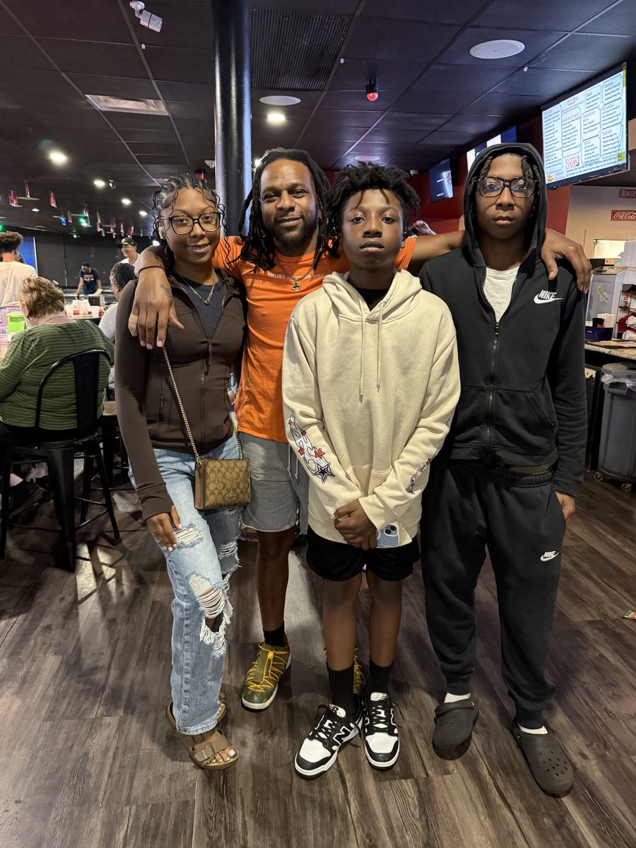 Im An Experience 🎢 tweet media