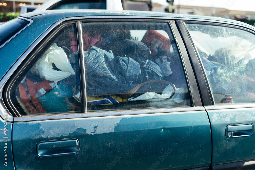 Supported by New America, the Polis Center at IU Indianapolis created a free, interactive online dashboard showcasing up-to-date data on evictions and foreclosures throughout the entire state of Indiana. storymaps.arcgis.com/collections/cb…