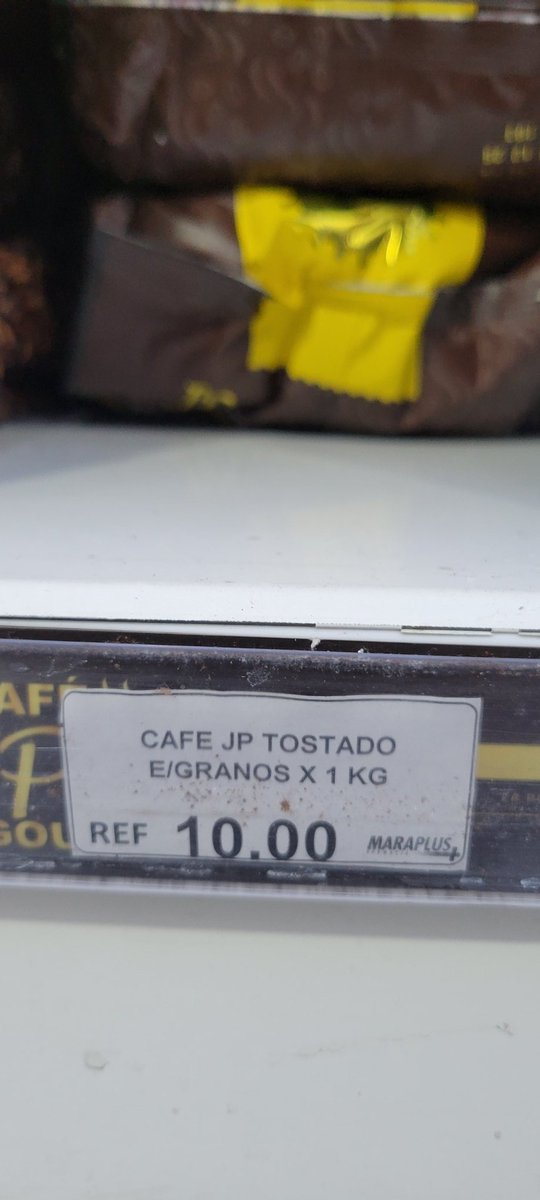 jdiribarren's tweet photo. @SomosMaraPlus saliendo de Maraplus, extraño al comprar un sólo producto pude constantar una diferencia  entre en precio publicado (Hablador) y el cobrado y marcado en el lector de barras.  Ambas tomadas con segundos de diferencia en La Florida https://t.co/DH5qrVeNOn