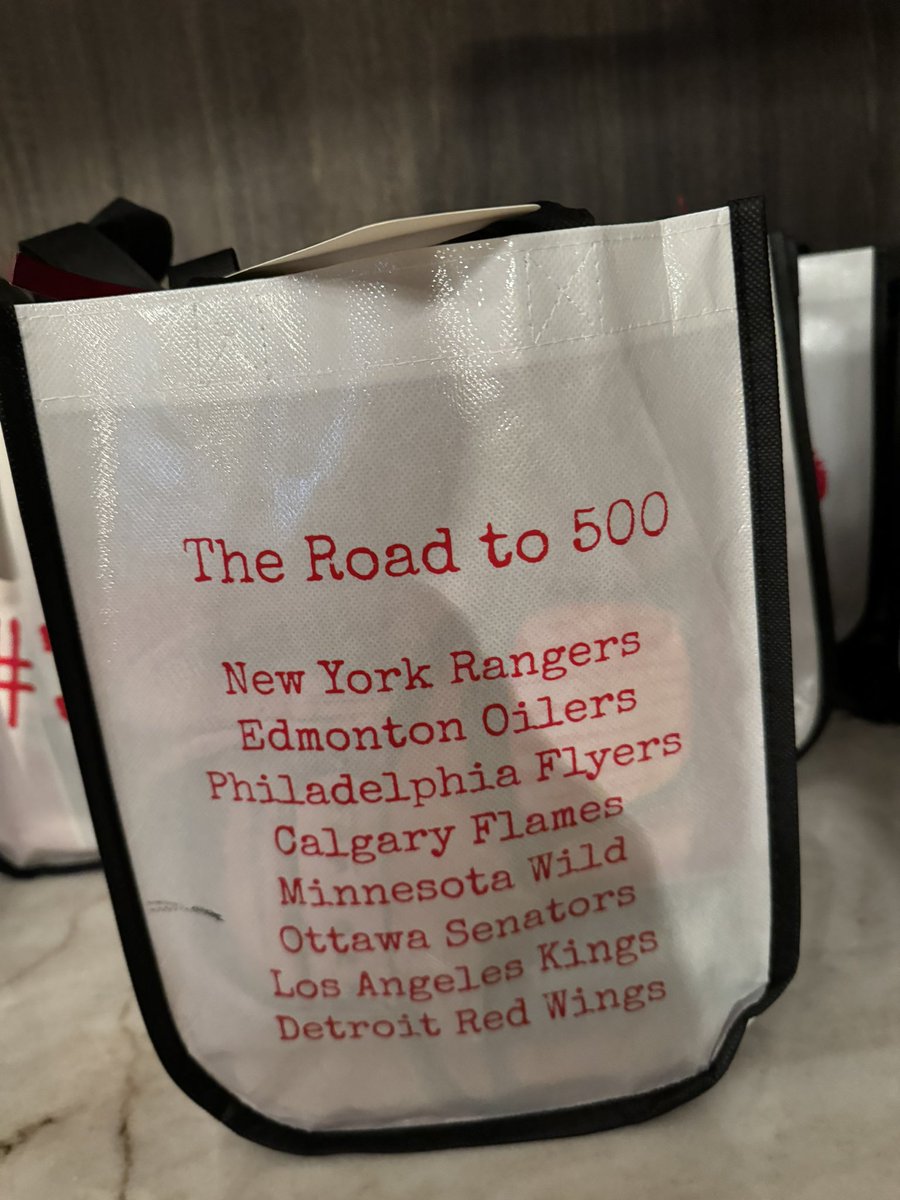 Kelly Talbot tweet media