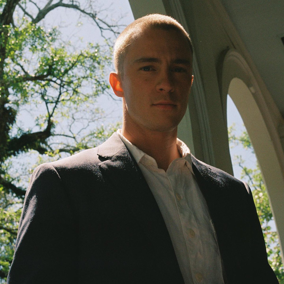 Cosmopolitan's tweet photo. Buzzcut Drew Starkey thank you for your service https://t.co/RdQuiaOxUy