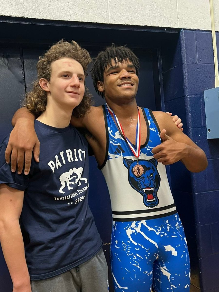 Monti Wrestlers shine in East Fishkill Tournament 

buff.ly/4flTxJh? 

#sportsnews #latestsportsnews #sportsnewsoftheday #localnewspaper #localsports #sullivancatskills #catskills #newyork #sullivancountydemocrat