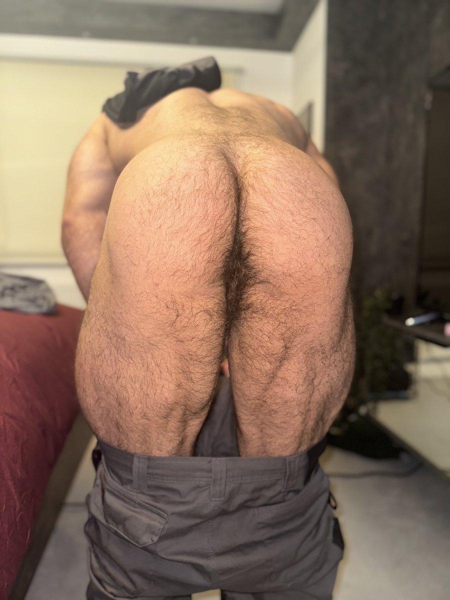 RT if you like cake 🍰