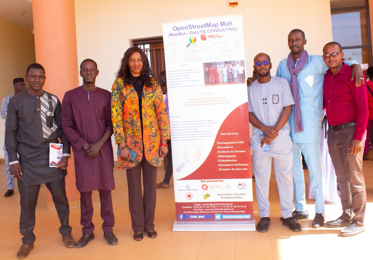 Youthmappers UNIVSEGOU (@youthmappersus) on Twitter photo Un immense merci à la Préfecture, @DRS, #ANICT, #DONILAB et aux municipalités de Ségou pour avoir honoré de leur présence le 10ᵉ anniversaire d'OSMMali tenu par <a href="/youthmappersUS/">Youthmappers UNIVSEGOU</a>. Ce soutien et engagement nous encouragent à poursuivre nos objectifs.
Merci🙏🏽
<a href="/OSM_Mali/">OpenStreetMap Mali🇲🇱</a> <a href="/youthmappers/">YouthMappers</a> Un immense merci à la Préfecture, @DRS, #ANICT, #DONILAB et aux municipalités de Ségou pour avoir honoré de leur présence le 10ᵉ anniversaire d'OSMMali tenu par <a href="/youthmappersUS/">Youthmappers UNIVSEGOU</a>. Ce soutien et engagement nous encouragent à poursuivre nos objectifs.
Merci🙏🏽
<a href="/OSM_Mali/">OpenStreetMap Mali🇲🇱</a> <a href="/youthmappers/">YouthMappers</a>