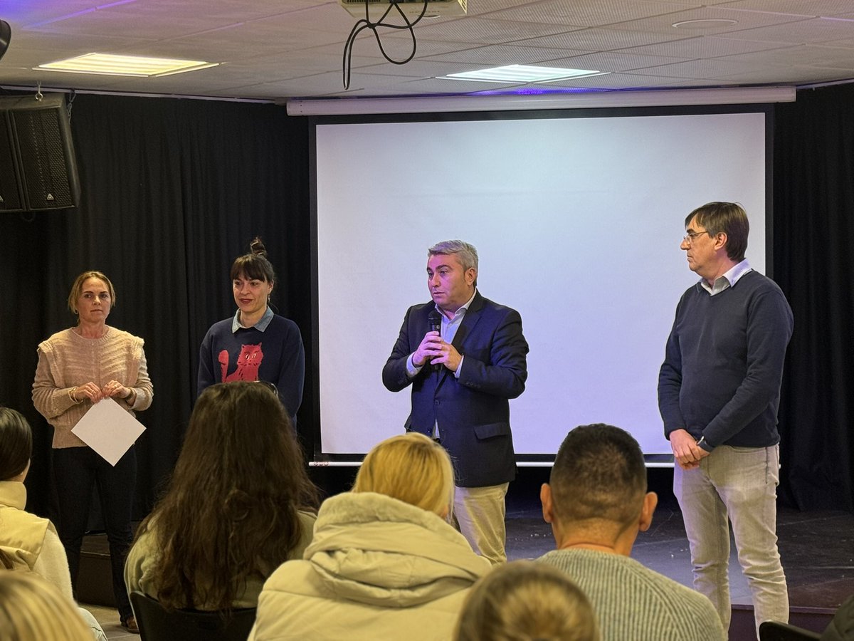 EsGarrover's tweet photo. Enhorabona a tots els i les joves premiades en el concurs de microrelats de salut mental  “Contes des de l’ànima”👏

El vostre compromís i creativitat sensibilitzen i transformen la societat.

Sou un exemple i un orgull per a Inca i Mallorca 💚

ℹ️ https://t.co/DUZUAJc2tn https://t.co/7TKcQZeUUh