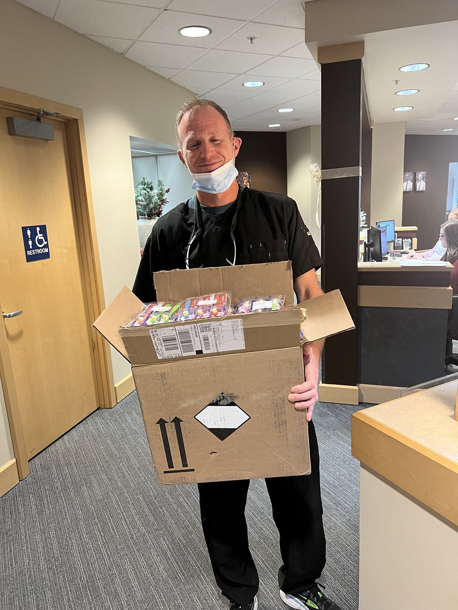 Laura Papetti tweet media