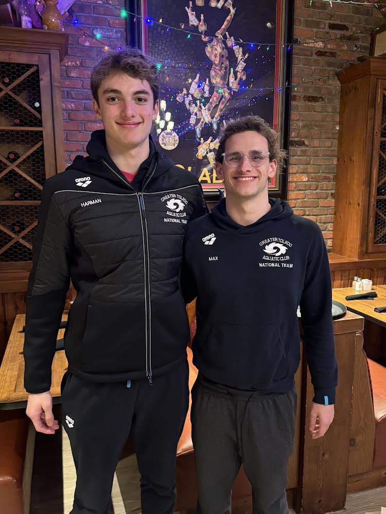 SFSAthletics's tweet photo. Senior swimmers Landon Harman and Max Buff competed at Junior Nationals last week in Greensboro, NC. 

Landon and Max had personal best times and Max finished in 3rd in the 100 yard fly with an amazing time of 46.97! Congratulations guys!

#GoKnights https://t.co/spFtdnfGqp