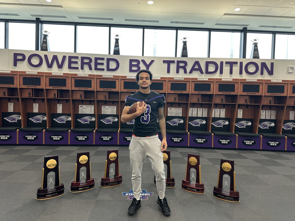 Cam15N3rby's tweet photo. After a great visit at UW-Whitewater, and a conversation with @CoachRindahl I’d like to announce I have received my first offer to continue playing football at the next level. Thank you @CoachMcLin for the invite.

@marinernation @MarinerFootbal1 @CoachWallack https://t.co/u23vuFxxeE