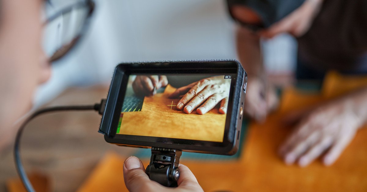 ParcelInsurance's tweet image. What’s your product’s story? Sharing its journey can turn customers into advocates. Here’s how storytelling builds loyalty: 
hubs.la/Q02_Gkqx0