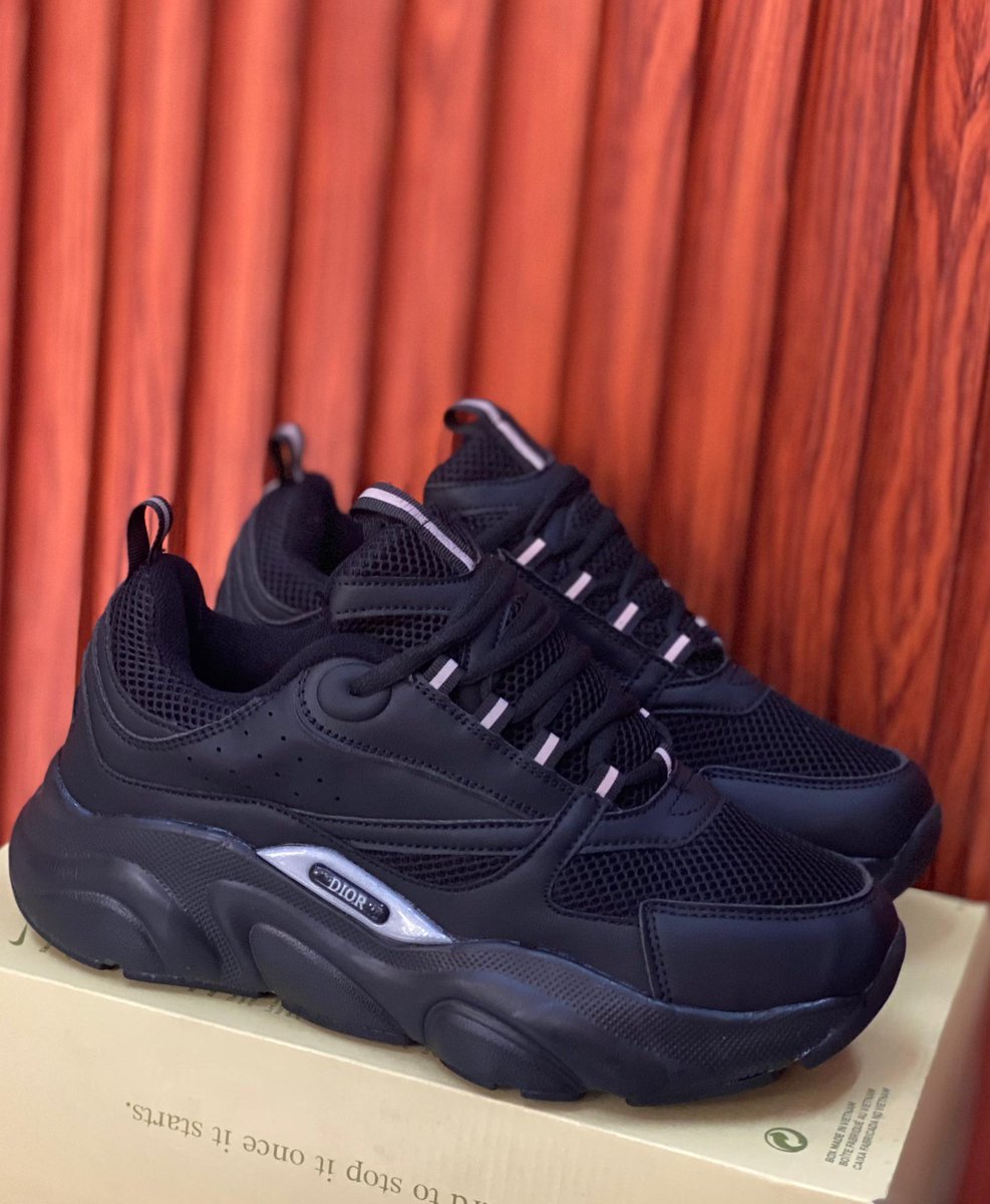 boydakar14's tweet photo. Dior Homme à 20.000fcfa
🔴2 Paires à 35.000fcfa
🔴Box Offerte
🔴Livraison Gratuite
🔴Pointure: 42 à 45
🔴Contact: 77 900 32 97 https://t.co/tCv7XzoXwQ