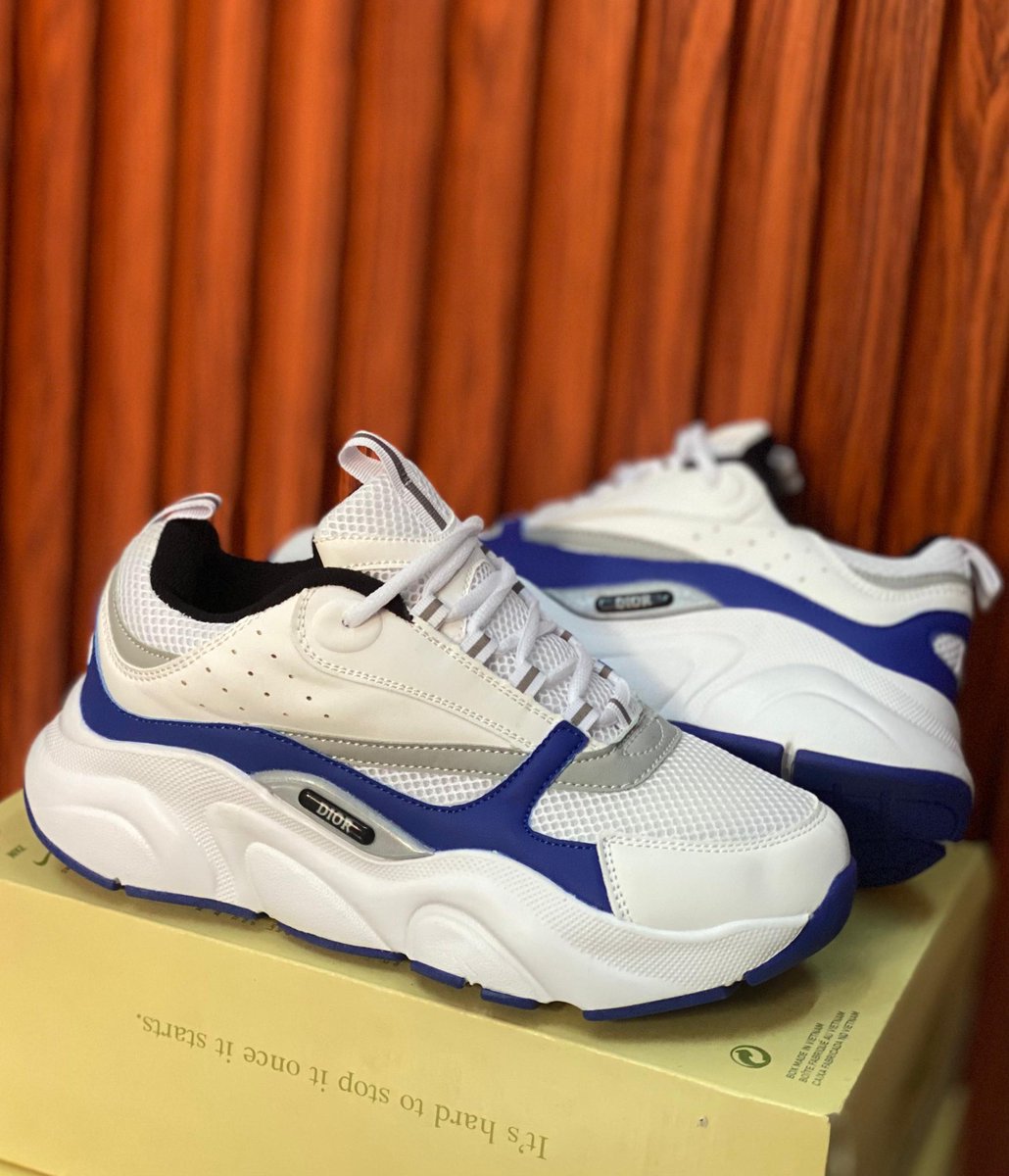 boydakar14's tweet photo. Dior Homme à 20.000fcfa
🔴2 Paires à 35.000fcfa
🔴Box Offerte
🔴Livraison Gratuite
🔴Pointure: 42 à 45
🔴Contact: 77 900 32 97 https://t.co/tCv7XzoXwQ