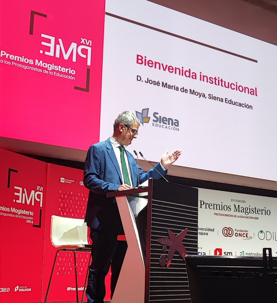 Magisnet's tweet image. @josemariademoya en la bienvenida institucional de los #PME2024 🏆
En nombre de @sienaeducacion