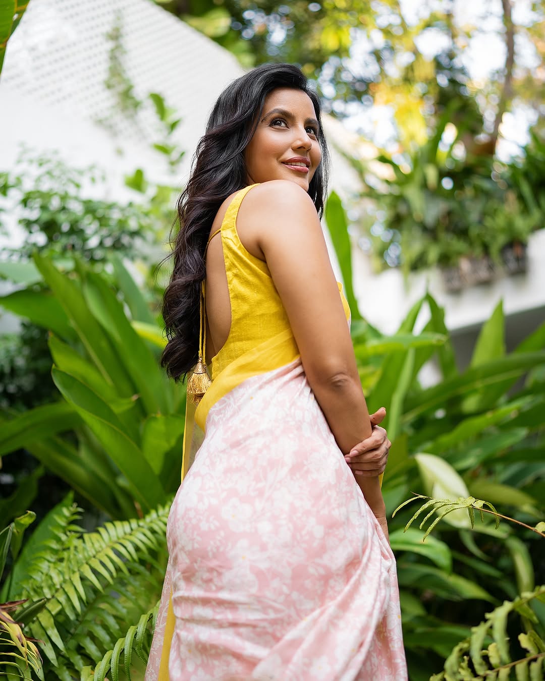 GfBjvc4XYAES8Ui?format=jpg&name=large