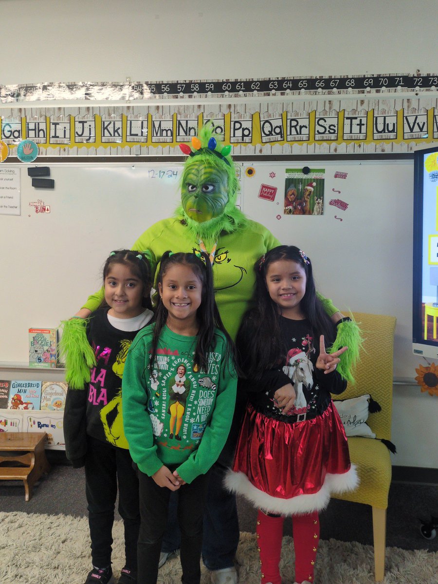 We celebrated Grinch Day today! <a href="/ipsd204/">Indian Prairie 204</a>