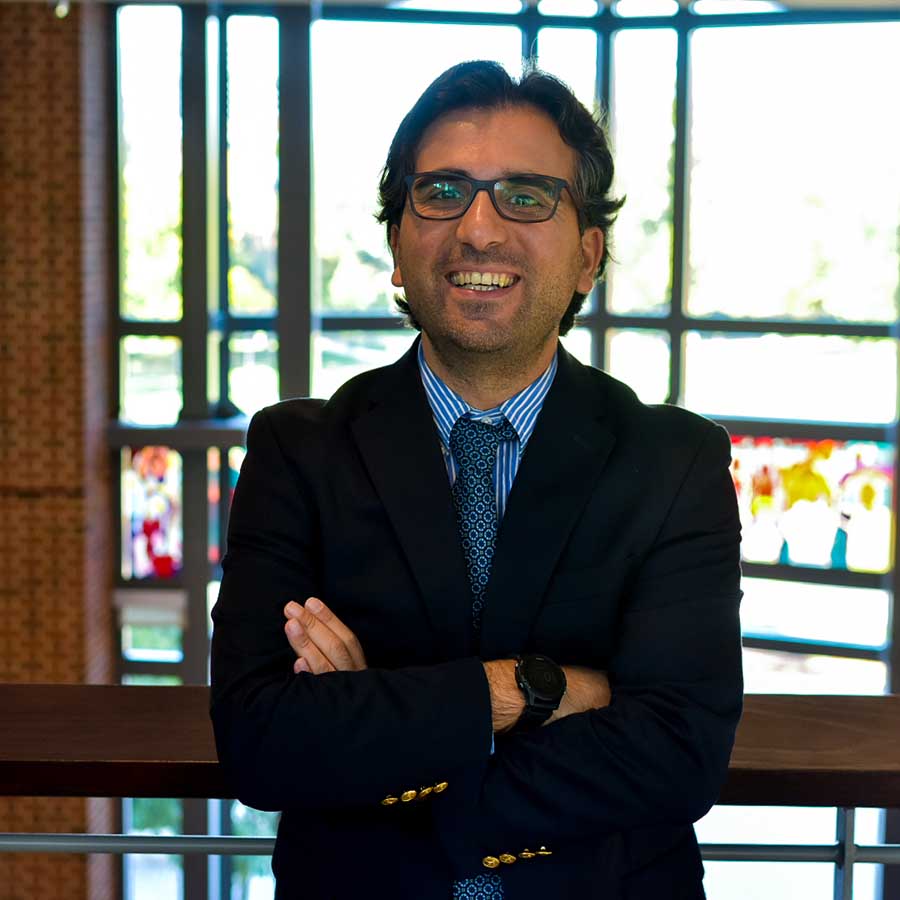 Nazareth professor Sefa Sechen, Ph.D., an expert in Middle Eastern politics, has an article in TIME magazine explaining the history that Syria's leaders must overcome to rebuild the country after the fall of the Assad regime.
time.com/7202600/syria-…