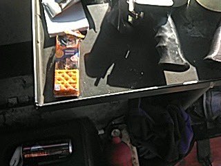 OFFCNTRArt's tweet photo. At least they took a picture of your door. Here was my “proof” that they attempted a delivery. @FedExHelp is a bot and offers zero support. https://t.co/SxhCv6Z13H