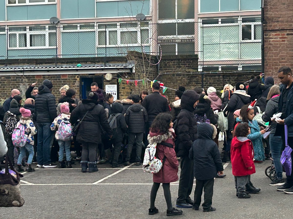 InclusionBPPS's tweet photo. The Eco Council @BrunswickParkPS hosted their first fundraising bake sale today. They will be selling their treats again tomorrow to raise money for some exciting trips for the school. https://t.co/l4KUZoyR6J