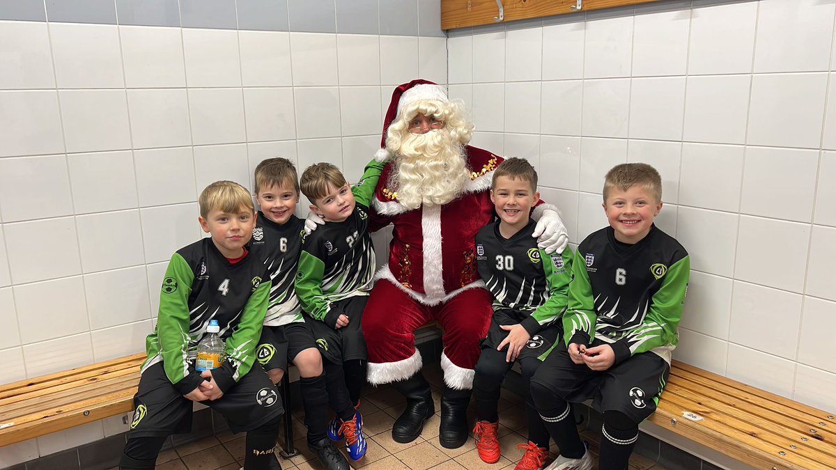 It’s beginning to look a lot like Christmas here at Leigh Genesis 🎄

Last week we had a visit from Father Christmas who came down to Lowton to see who was being naughty or nice 👀🎅🏻 🎁