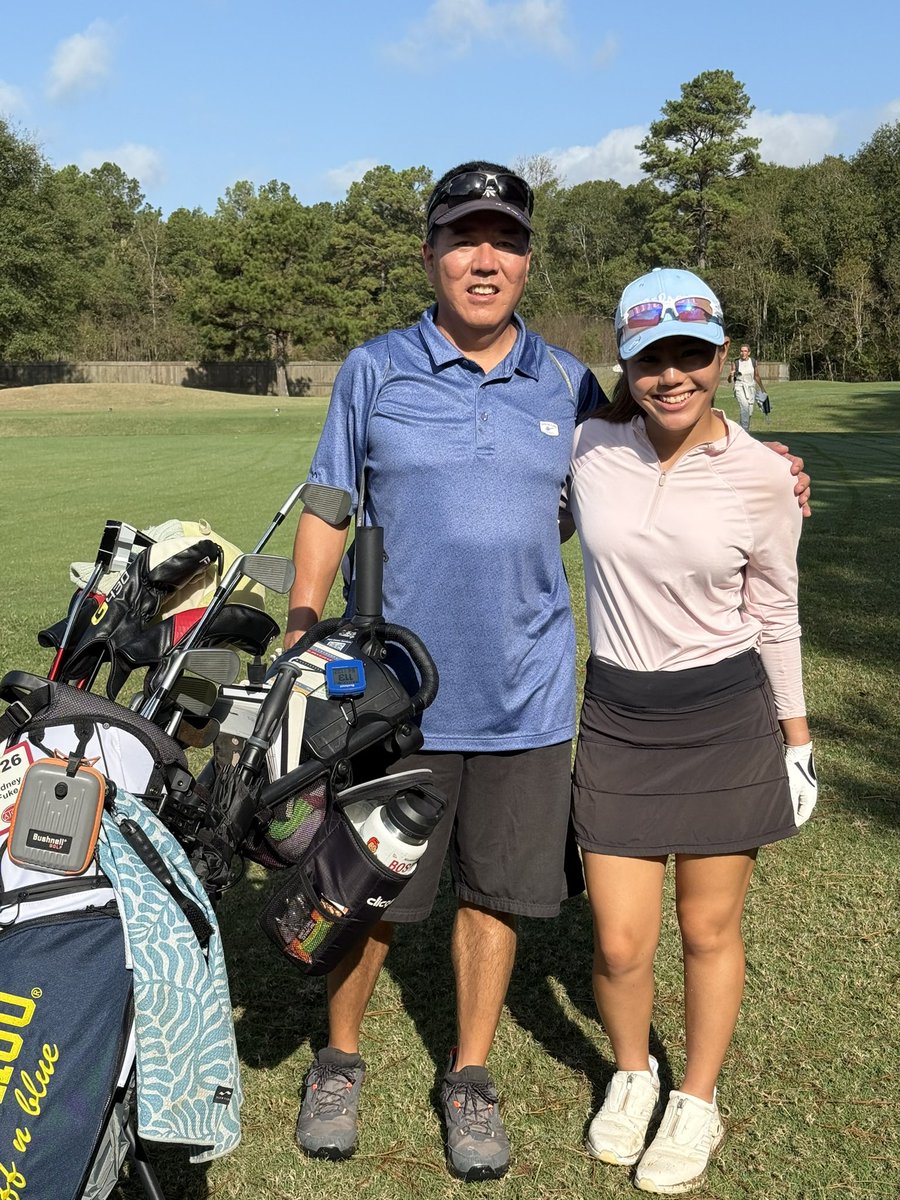nb3jgnc's tweet photo. It’s her game, we just get to watch it! 📺 ⛳️ 

Don’t miss the #Girls 2024 @pkbgirlstour @nb3jgnc #tonight 7-9pm EST on @golfchannel.

#nb3jgnc #juniorgolfhub #pkbgt #r1companies #wilsongolf #shortpar4 #dicksongolf #uspa #agame #jove #puttview #foresightsports #luggageforward #collarsandco