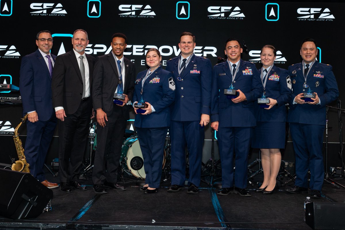 USSpaceForce's tweet photo. During @SpaceForceAssoc's #SpacePowerConference24 last week, several #Guardians & #Airmen were recognized for their contributions to space operations. Congratulations to everyone for the stellar work you do to support our Space Force! #SpaceForce #USSF5 https://t.co/bpty3J45OP